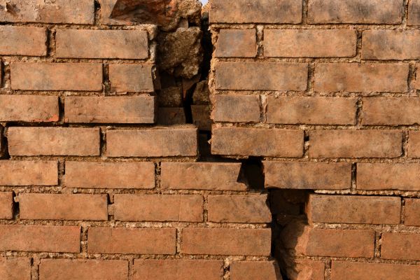 Broken Brick Repair in Santa Maria