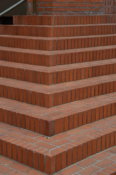 Staircase Brick Repair in Santa Maria
